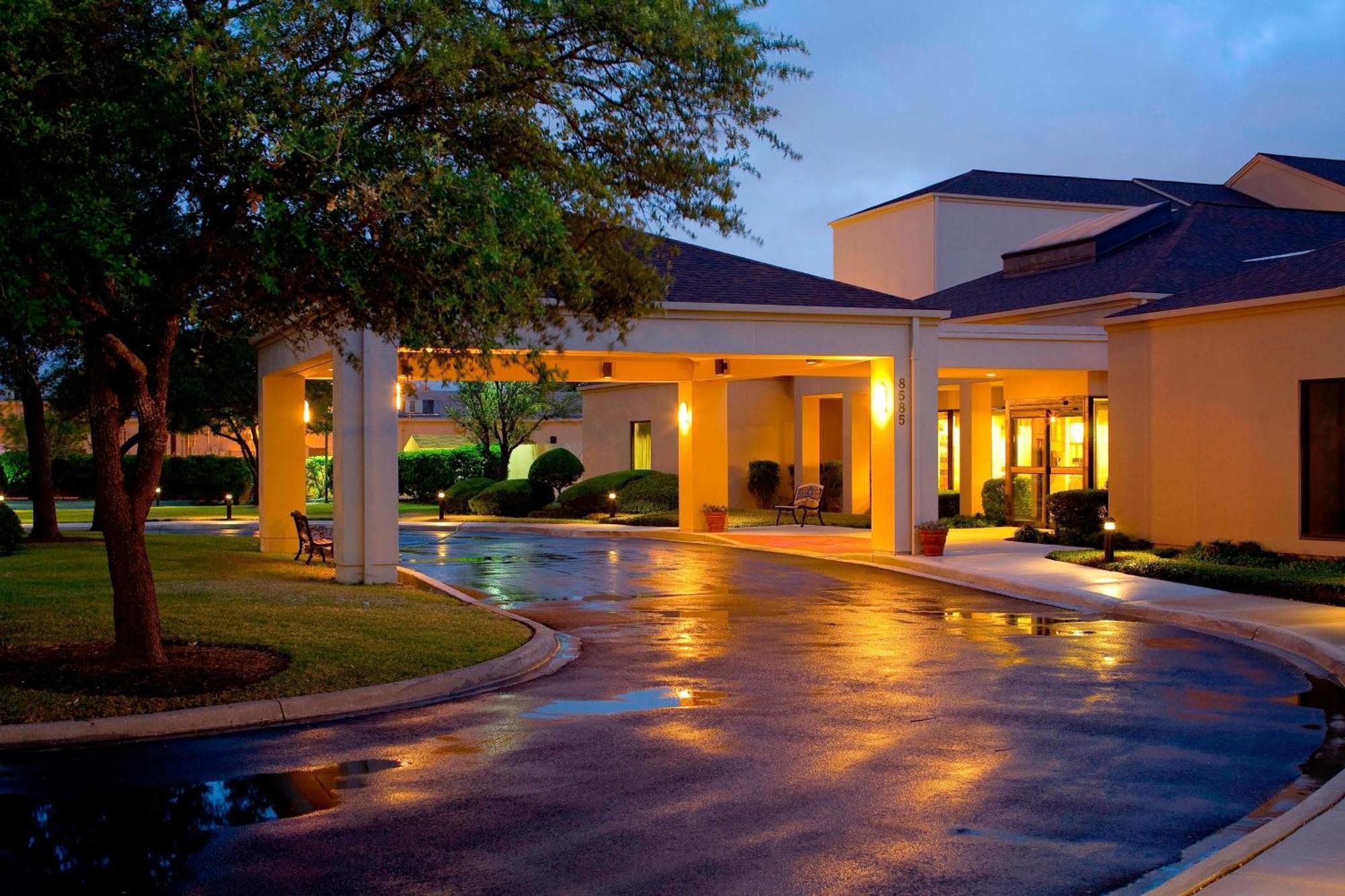 Courtyard By Marriott San Antonio Medical Center Hotell Exteriör bild